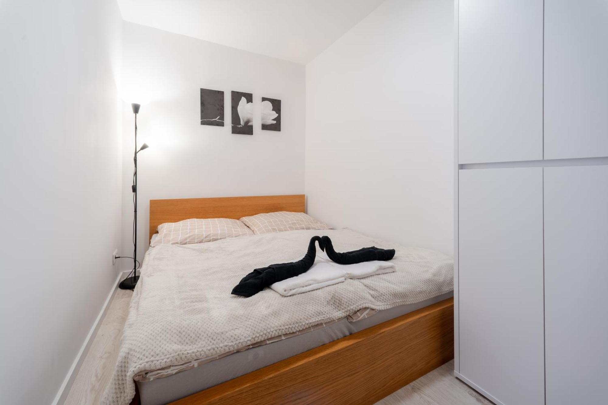 Barbyb Apartment - With Free Parking Bratislava Eksteriør bilde